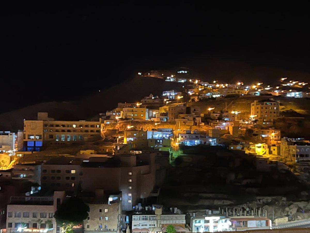 Petra Luxurious View House Apartment Wadi Musa Exterior photo